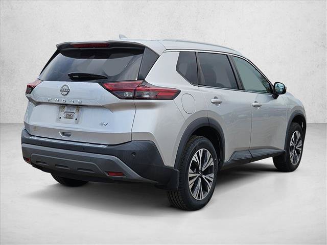 Used 2022 Nissan Rogue SV w/ SV Premium Package FWD image 5