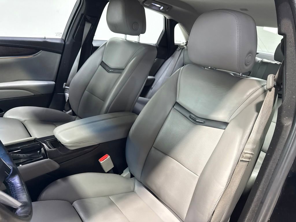Used 2013 Cadillac XTS Luxury w/ Driver Awareness Package AWD/4WD image 22