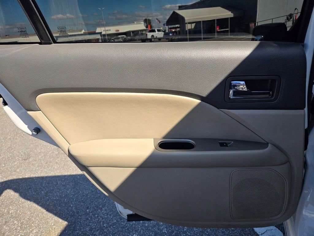 Used 2010 Ford Fusion Hybrid FWD image 36