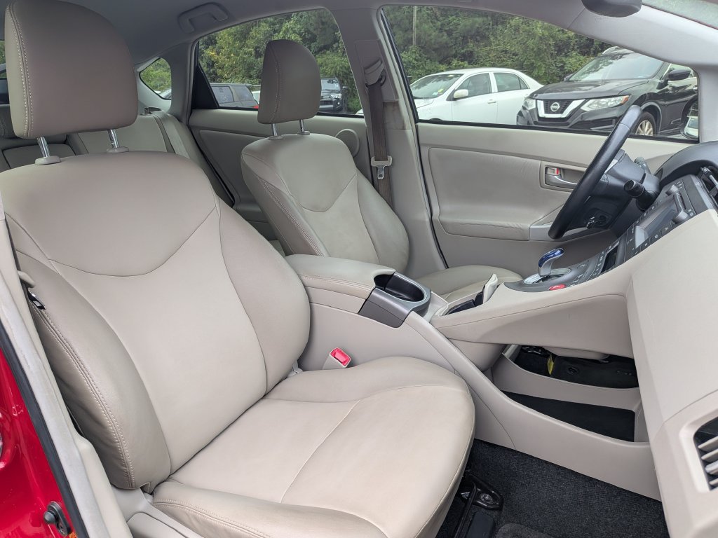 Used 2013 Toyota Prius Four FWD image 25