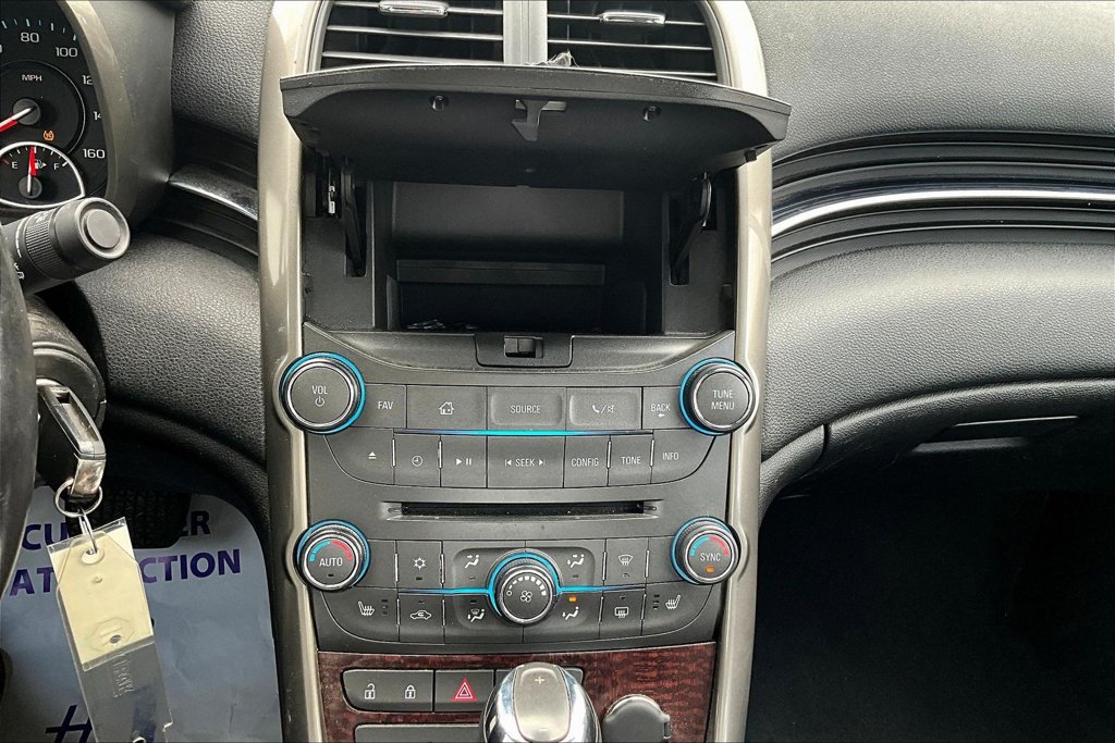 Used 2013 Chevrolet Malibu LTZ FWD image 15