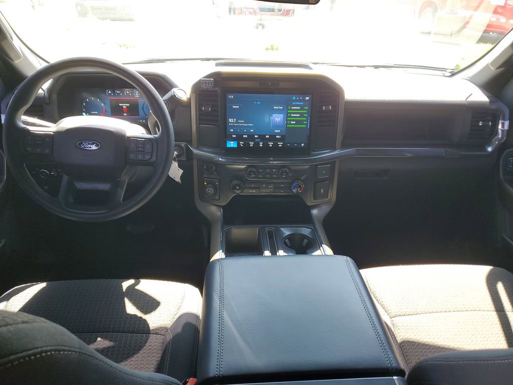 Used 2025 Ford F150 STX w/ Equipment Group 201A FX4 image 9