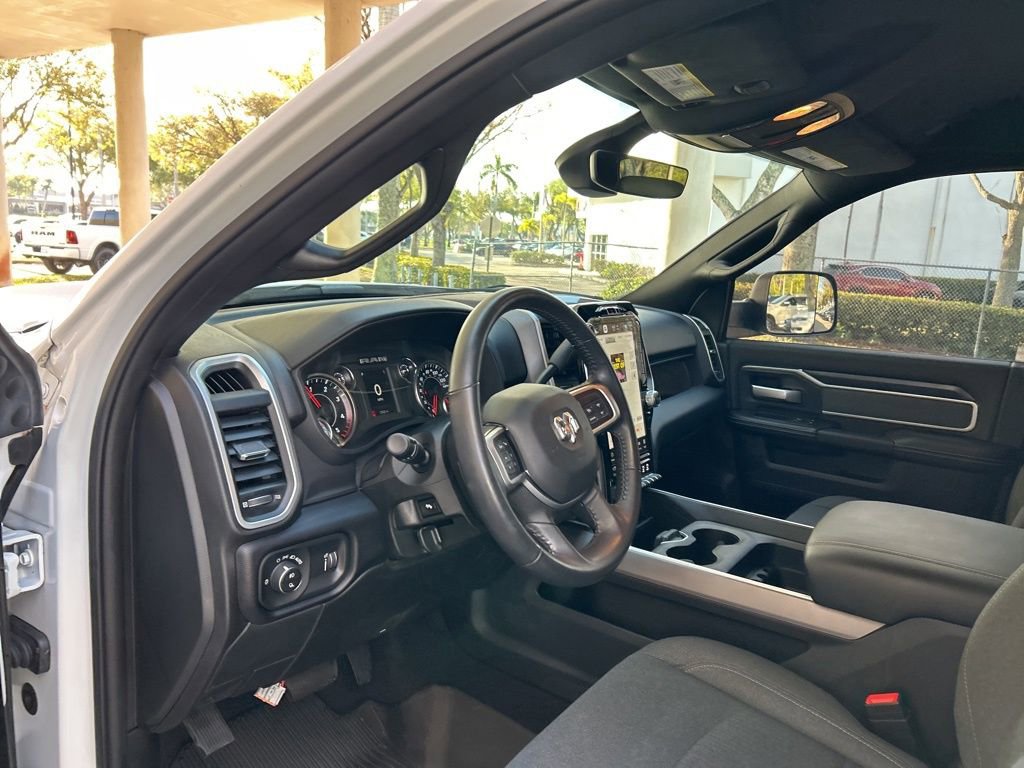 Used 2022 RAM 3500 Big Horn w/ Night Edition image 6