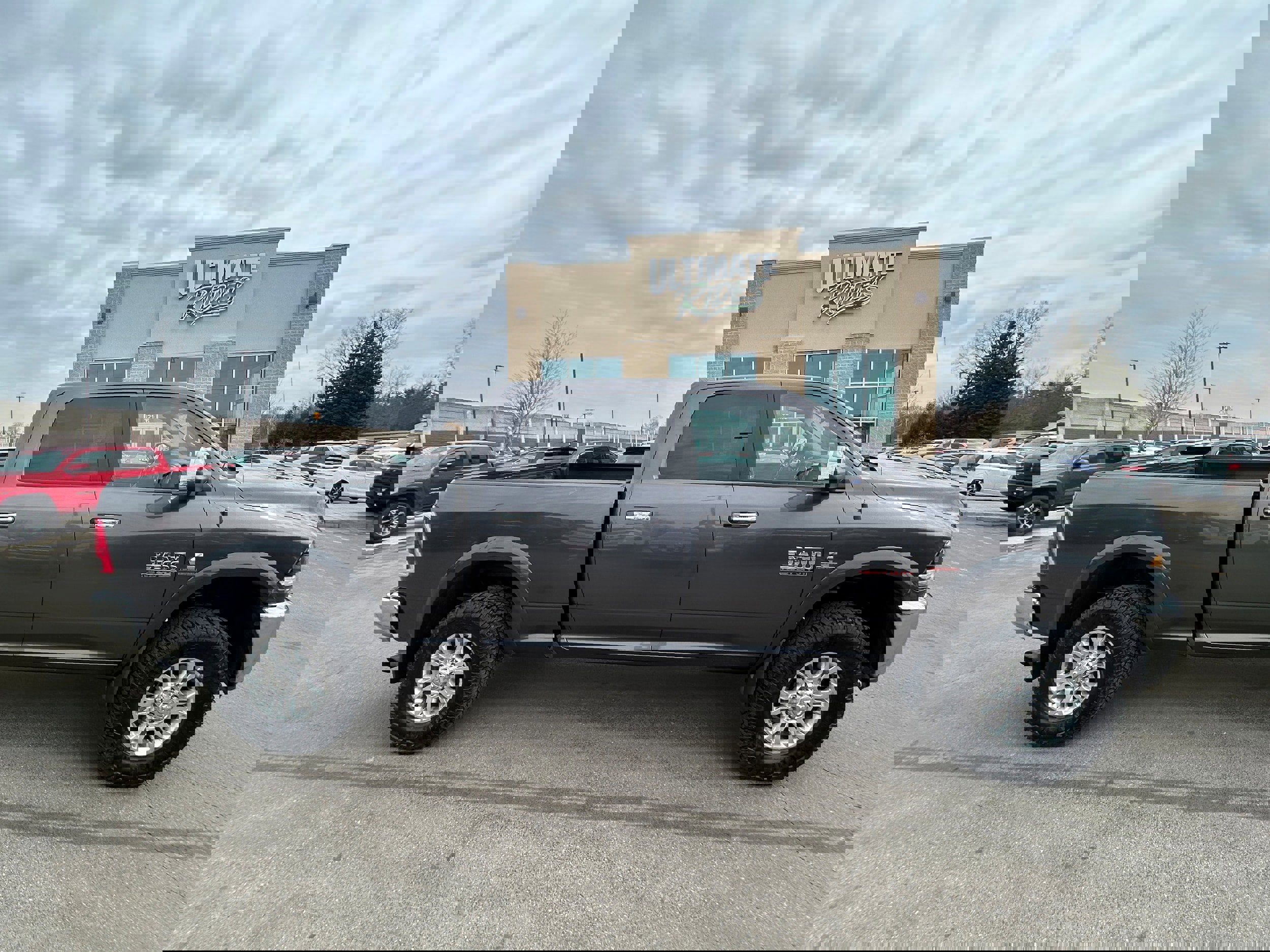 Used 2014 RAM 3500 Laramie w/ Convenience Group image 1