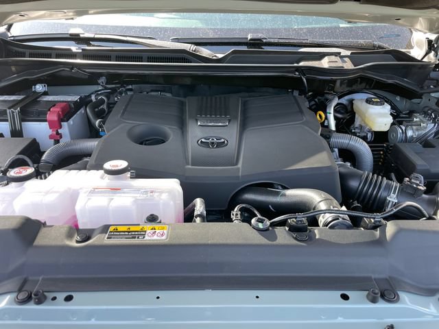 New 2026 Toyota Tundra Platinum AWD/4WD image 32