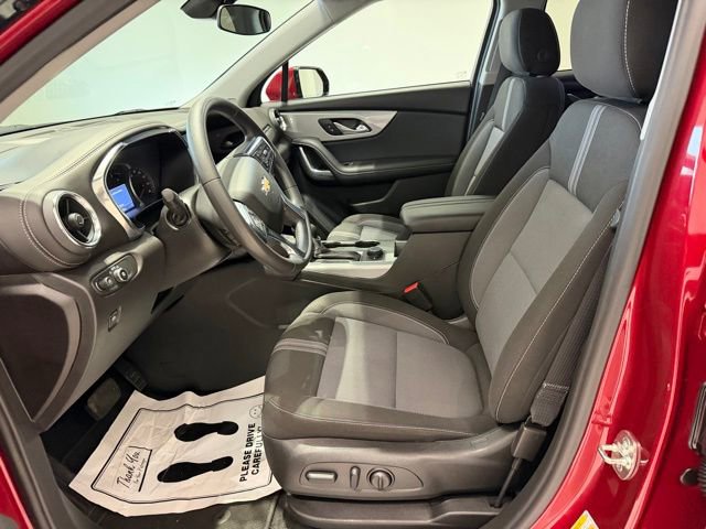 Certified 2025 Chevrolet Blazer LT AWD/4WD image 13
