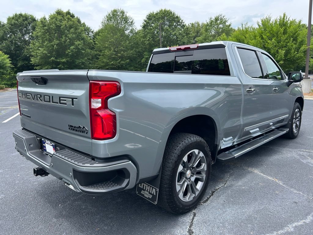 Used 2026 Chevrolet Silverado 1500 High Country w/ LPO, Dark Essentials Package AWD/4WD image 25