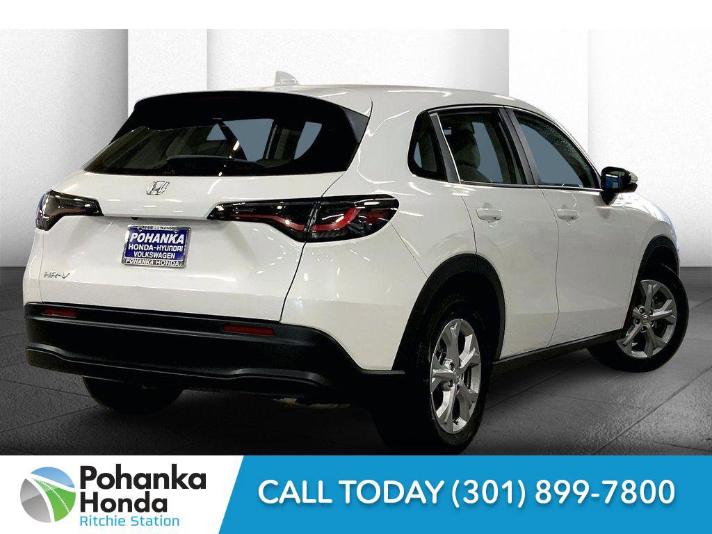 Used 2025 Honda HR-V LX image 13