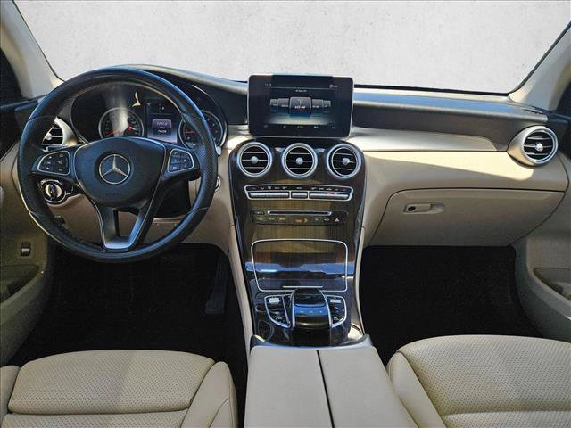 Used 2016 Mercedes-Benz GLC 300 image 20