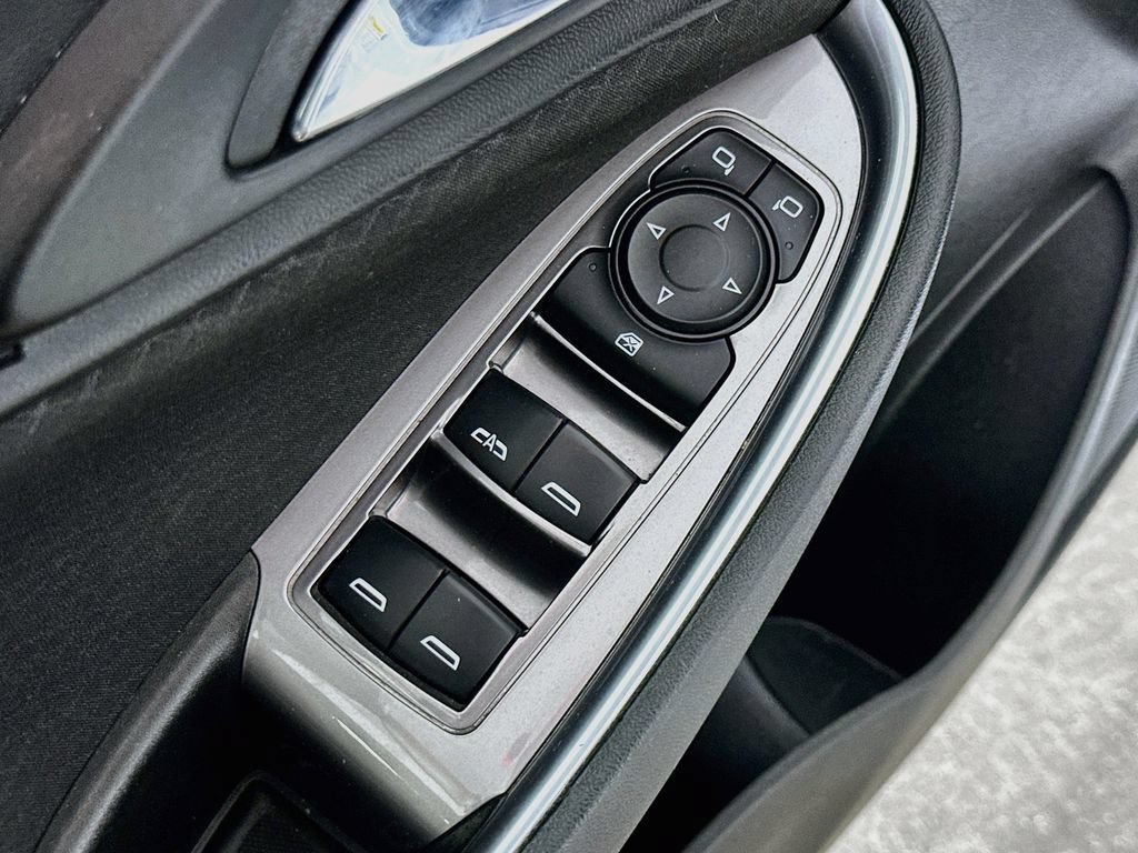 Used 2020 Chevrolet Malibu LT FWD image 20