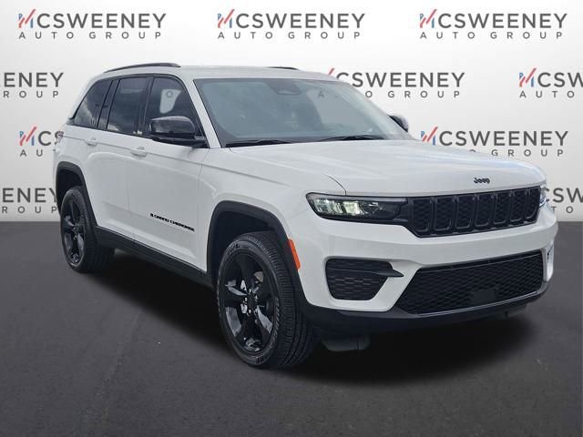 New 2025 Jeep Grand Cherokee Altitude image 7