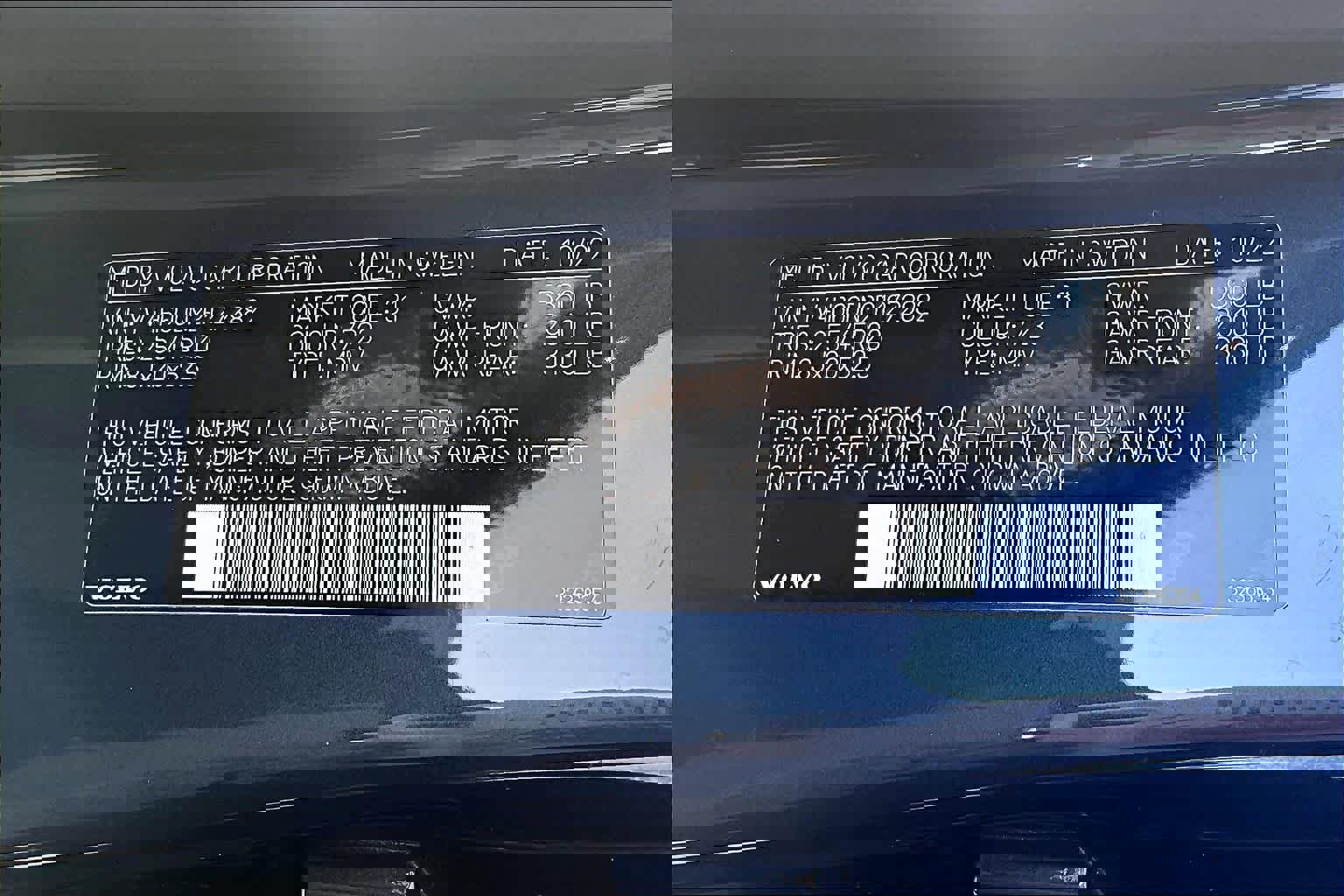 Used 2023 Volvo XC60 T8 Plus w/ Protection Package Premier image 35