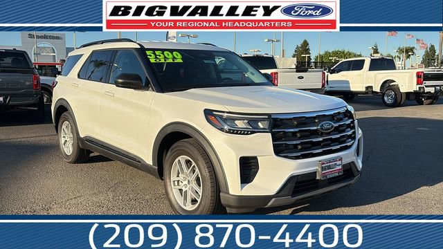 New 2026 Ford Explorer Active RWD image 1