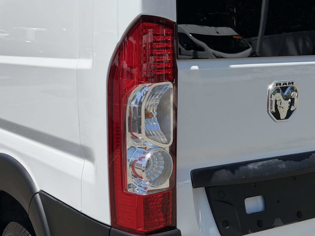 Used 2026 RAM ProMaster 2500 w/ Convenience Group FWD image 13