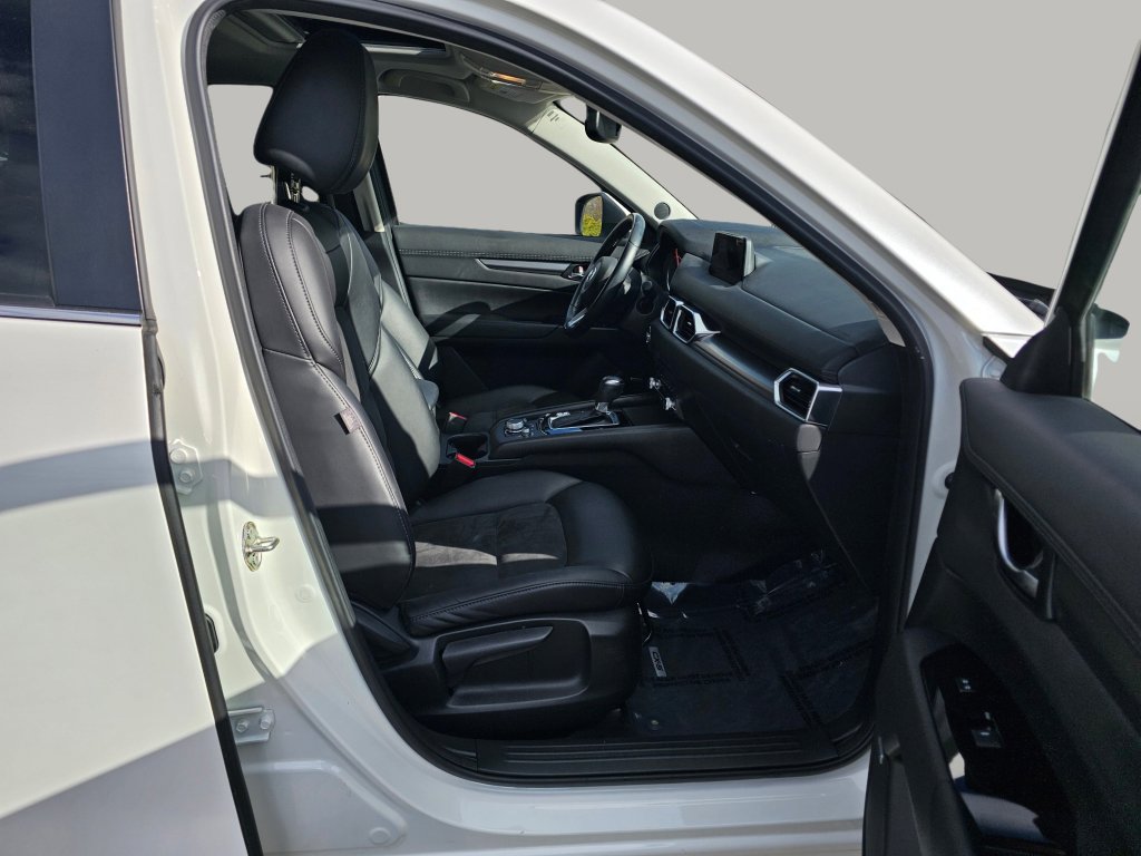 Used 2019 MAZDA CX-5 Touring image 25
