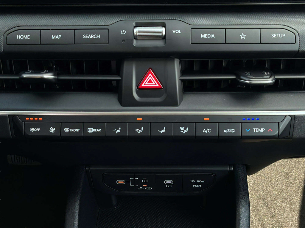 Used 2025 Kia K4 FWD image 31