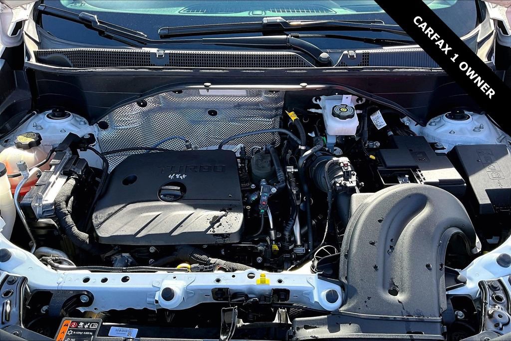 Used 2024 Buick Encore GX Sport Touring w/ Comfort Package image 28