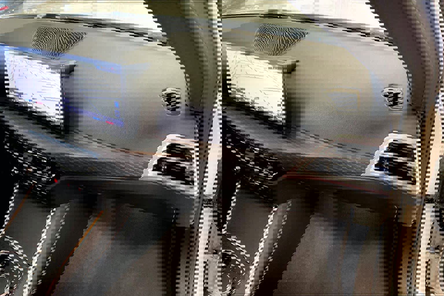 Certified 2025 BMW i4 eDrive40 w/ Driving Assistance Package image 18