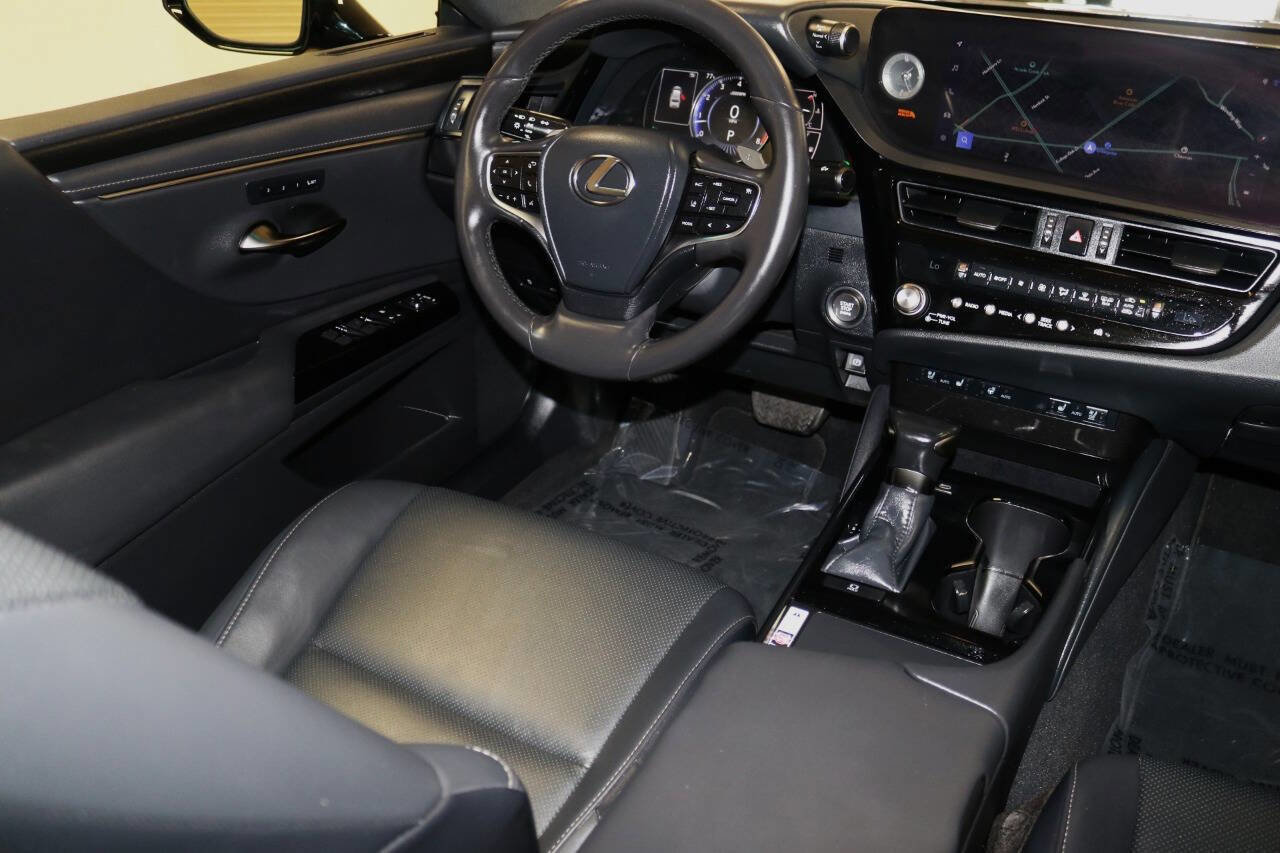 Used 2023 Lexus ES 350 w/ Premium Package image 15
