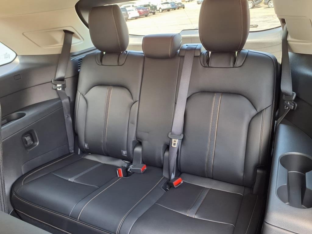 Certified 2024 MAZDA CX-90 3.3 Turbo w/ Select Package image 15