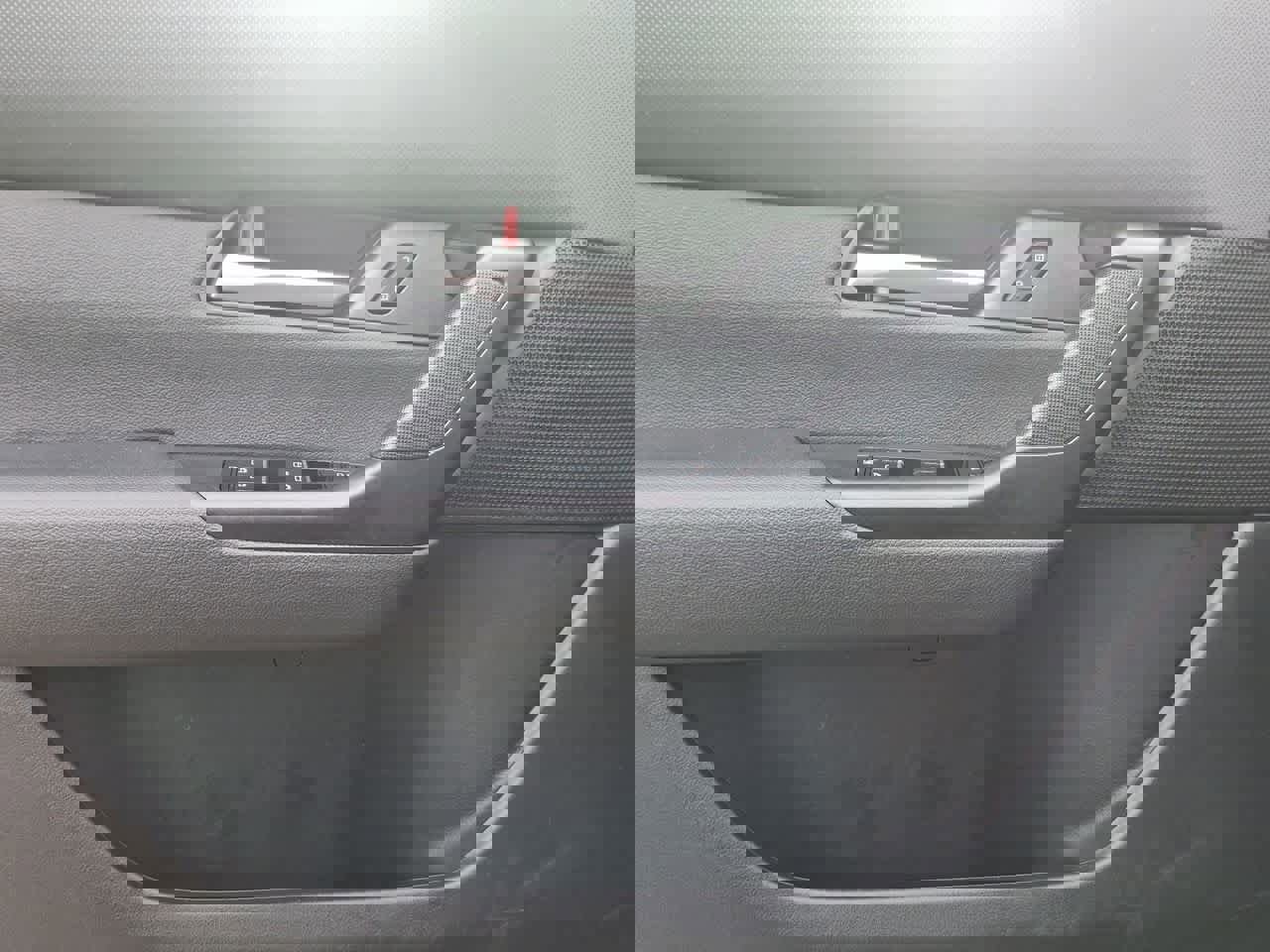 Used 2025 MAZDA CX-50 AWD 2.5 S w/ Preferred Package image 16