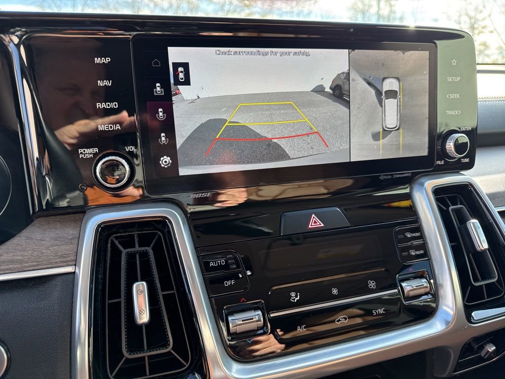 Used 2023 Kia Sorento SX Prestige image 22