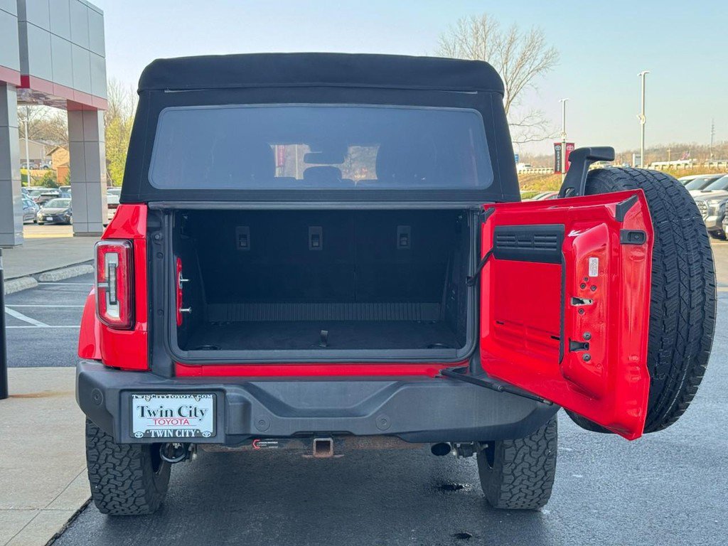 Used 2022 Ford Bronco Outer Banks image 4