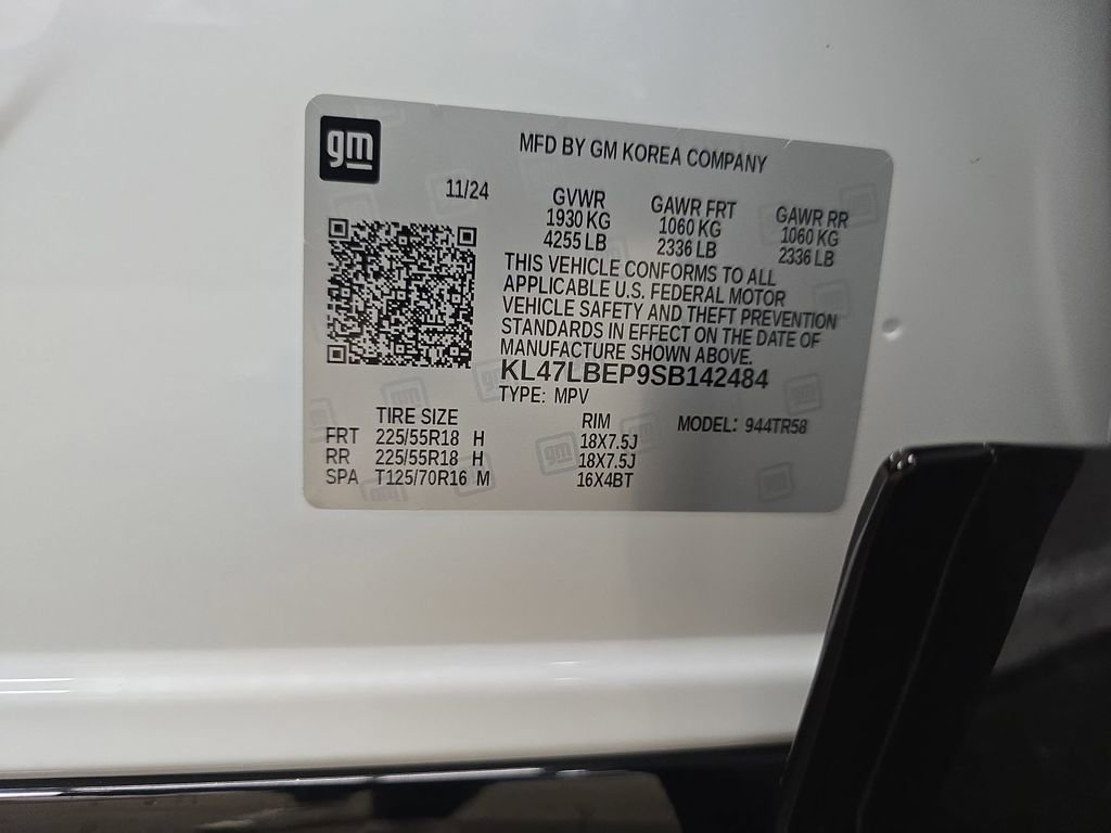 Used 2025 Buick Envista Sport Touring FWD image 33