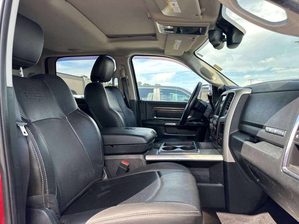 Used 2014 RAM 3500 Laramie w/ Convenience Group AWD/4WD image 23