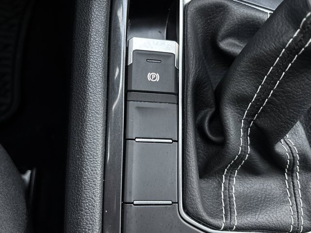 Used 2024 Volkswagen Tiguan S image 35