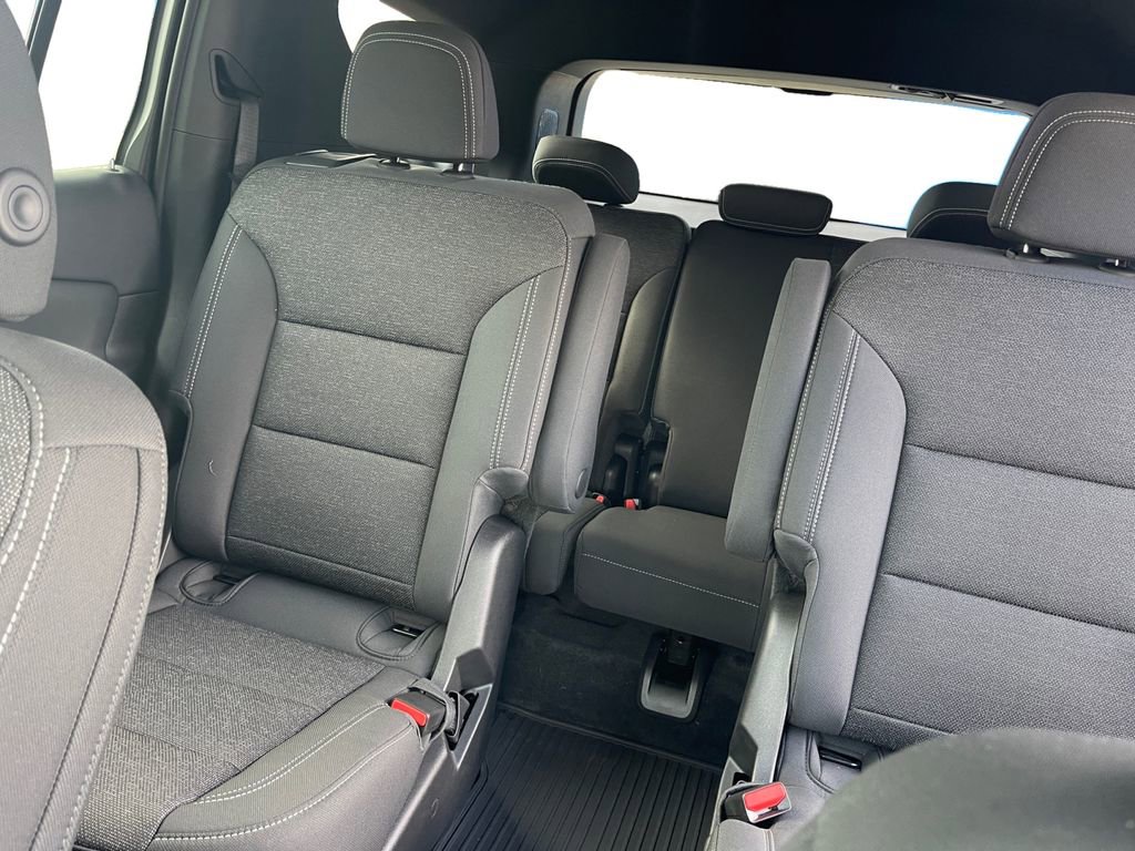 New 2026 Chevrolet Traverse LT w/ Driver Confidence Package image 13