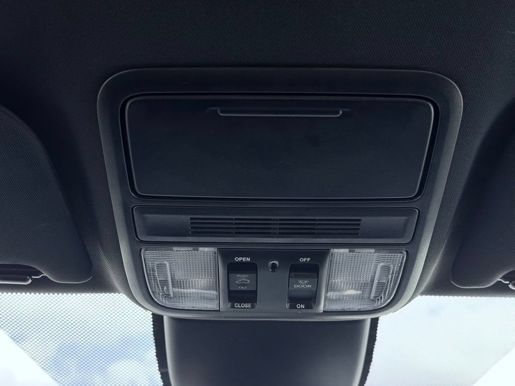Certified 2025 Honda Odyssey Sport-L image 51