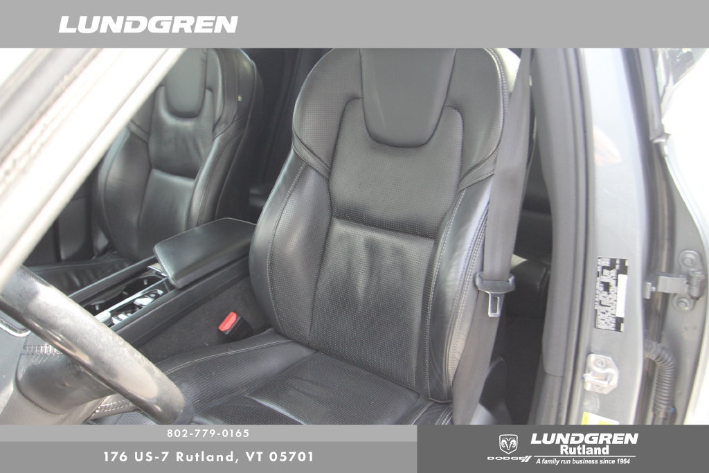 Used 2021 Volvo XC60 T6 Inscription w/ Advanced Package AWD/4WD image 23