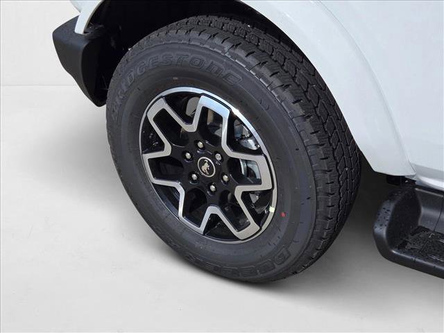New 2025 Ford Bronco Outer Banks image 10