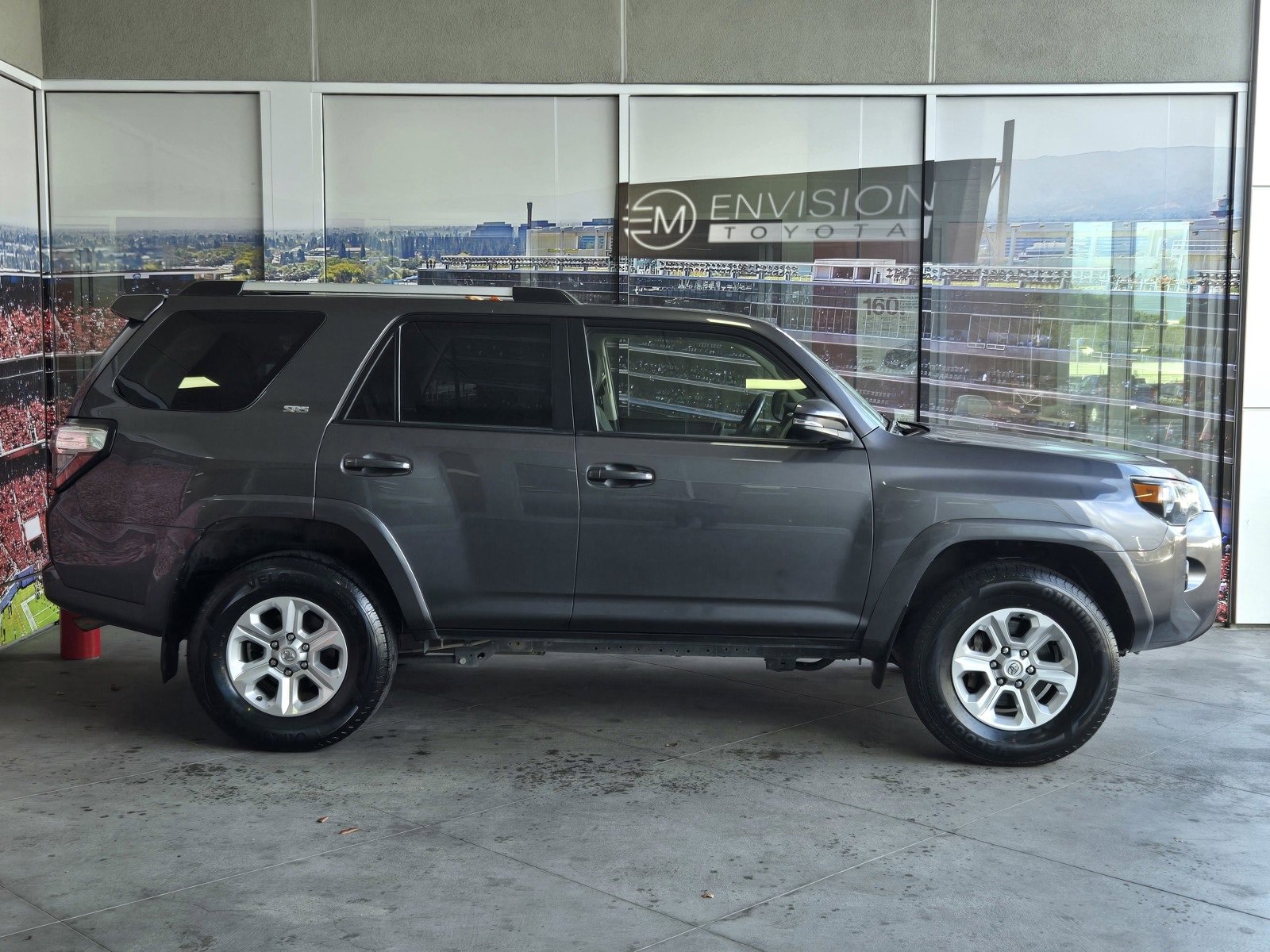 Certified 2023 Toyota 4Runner SR5 Premium image 4