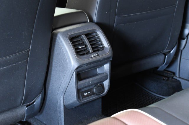 Used 2022 Volkswagen Tiguan SEL R-Line AWD/4WD image 25