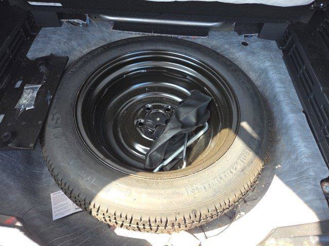 Used 2025 Nissan Rogue SV FWD image 27
