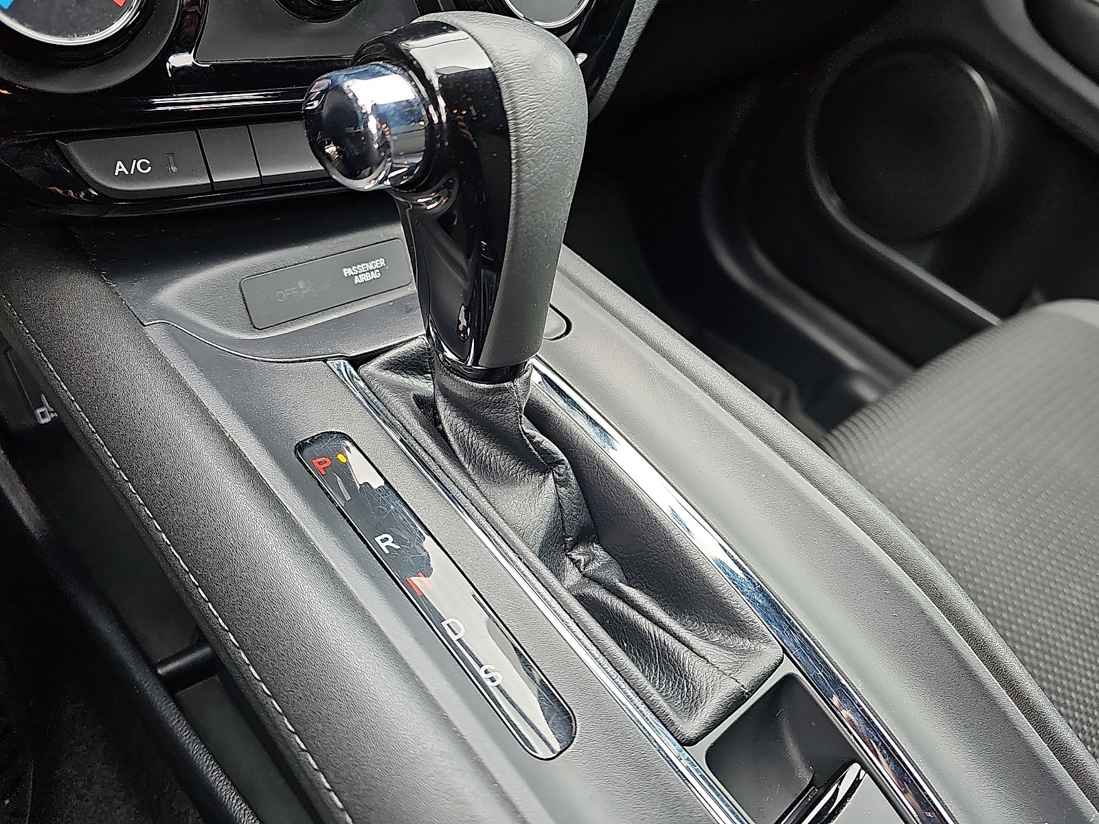 Used 2022 Honda HR-V Sport image 14