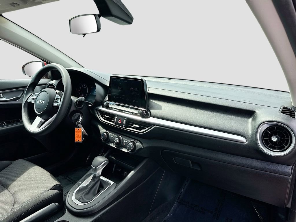 Certified 2023 Kia Forte LXS w/ LXS Technology Package image 29