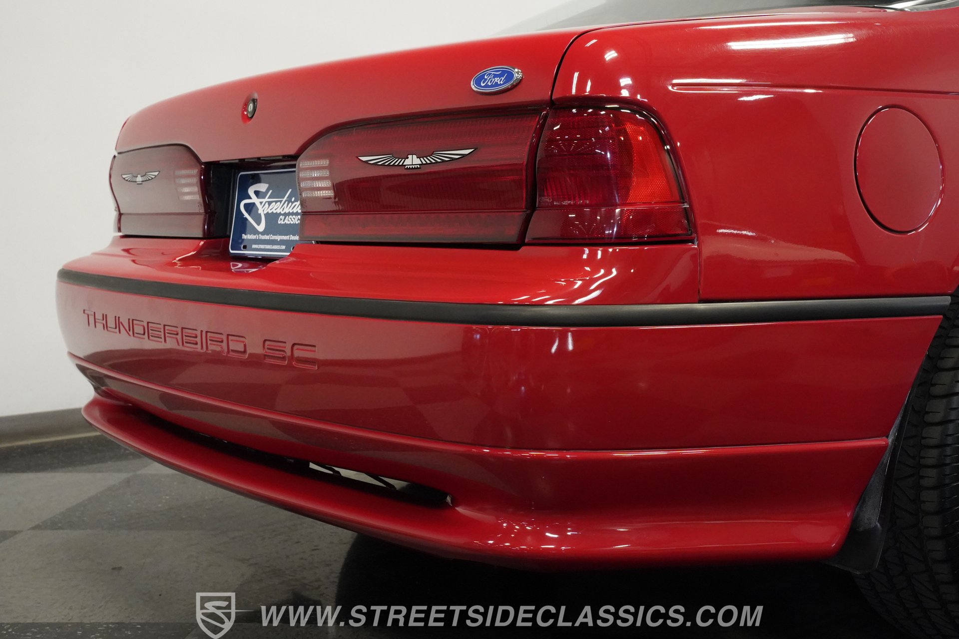 Used 1992 Ford Thunderbird Super image 29