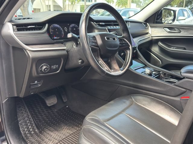 Used 2021 Jeep Grand Cherokee L Limited w/ Luxury Tech Group II AWD/4WD image 13