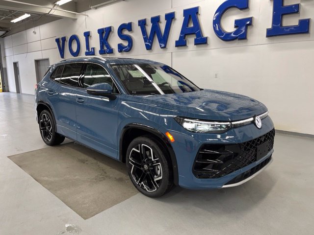 New 2026 Volkswagen Tiguan SEL R-Line AWD/4WD image 5