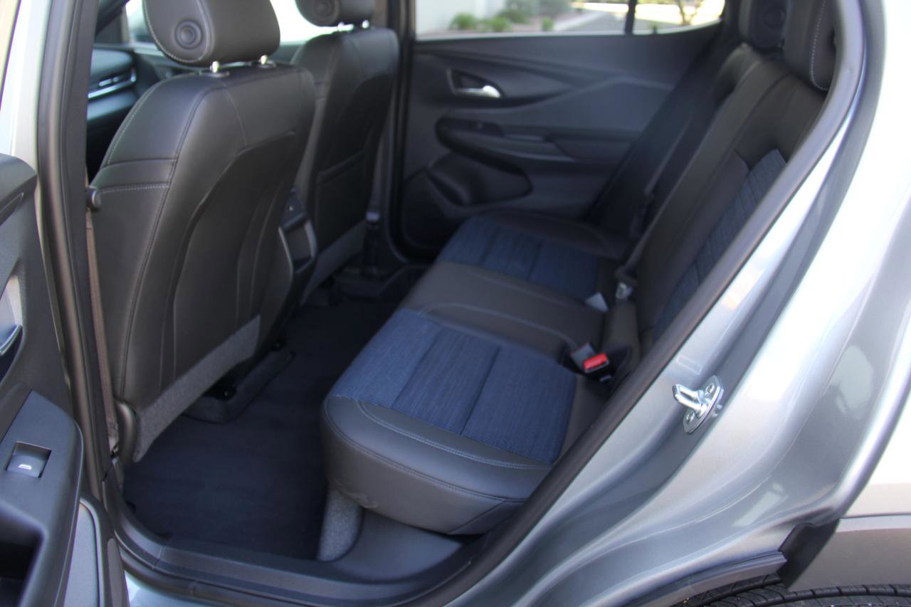 Used 2025 Buick Envista Preferred w/ Convenience I Package image 22