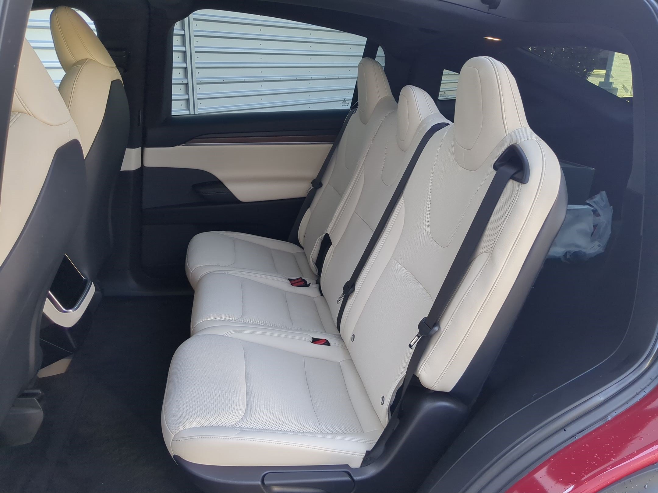 Used 2022 Tesla Model X AWD/4WD image 34