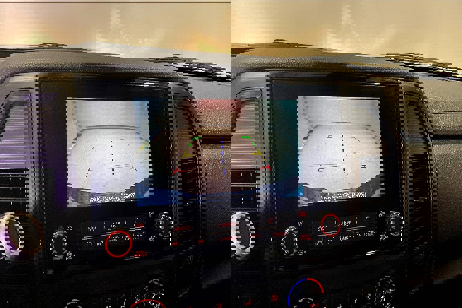 Used 2021 Nissan Titan S w/ S Utility Package image 15