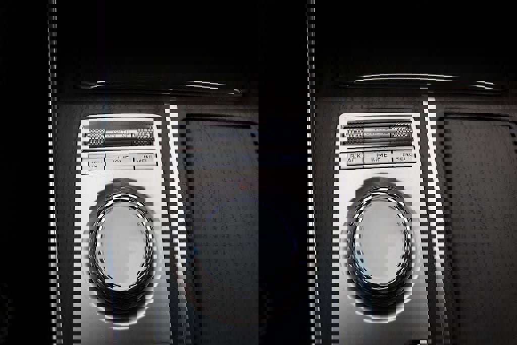 Used 2024 Genesis GV80 2.5T image 20