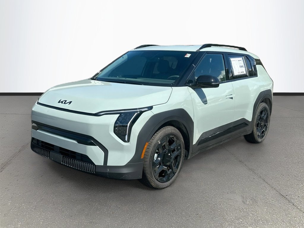 New 2027 Kia EV3 Wind FWD image 3