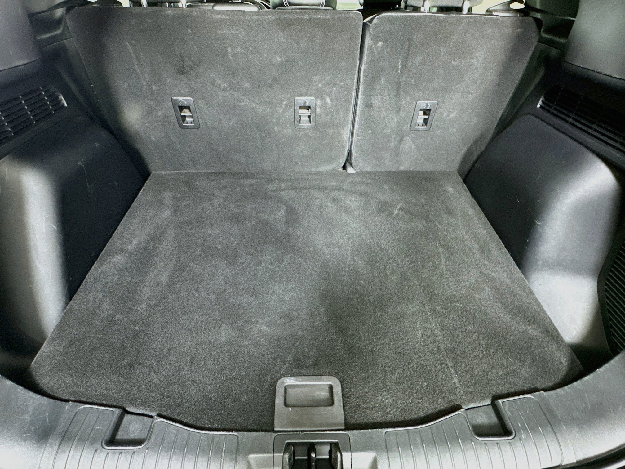 Used 2025 Ford Escape Platinum AWD/4WD image 29