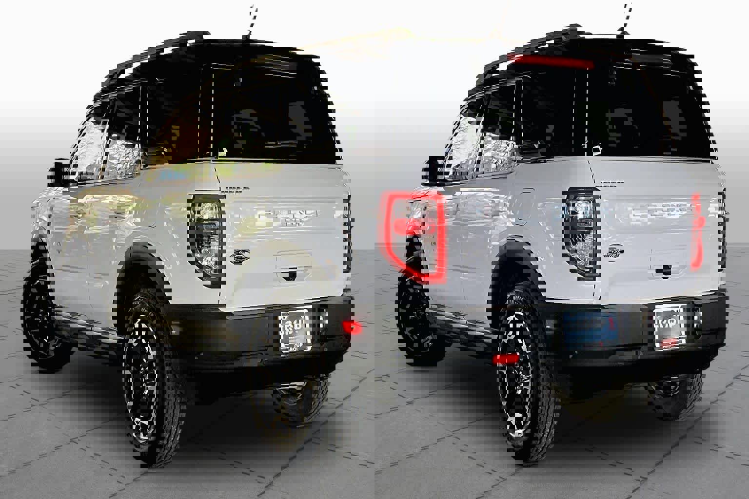 Used 2023 Ford Bronco Sport Outer Banks w/ Tech Package image 11