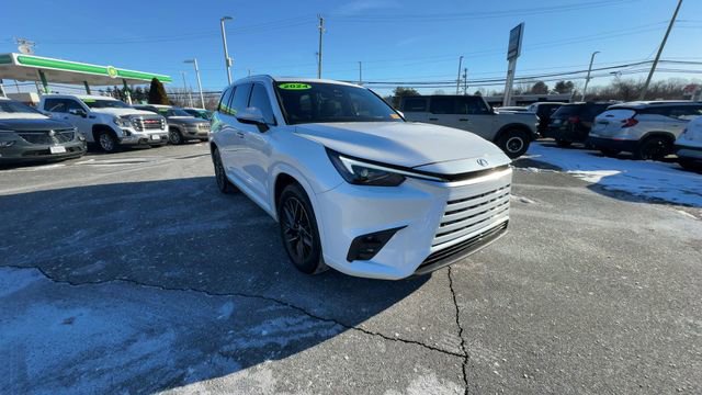 Used 2024 Lexus TX 350 AWD w/ Technology Package image 2